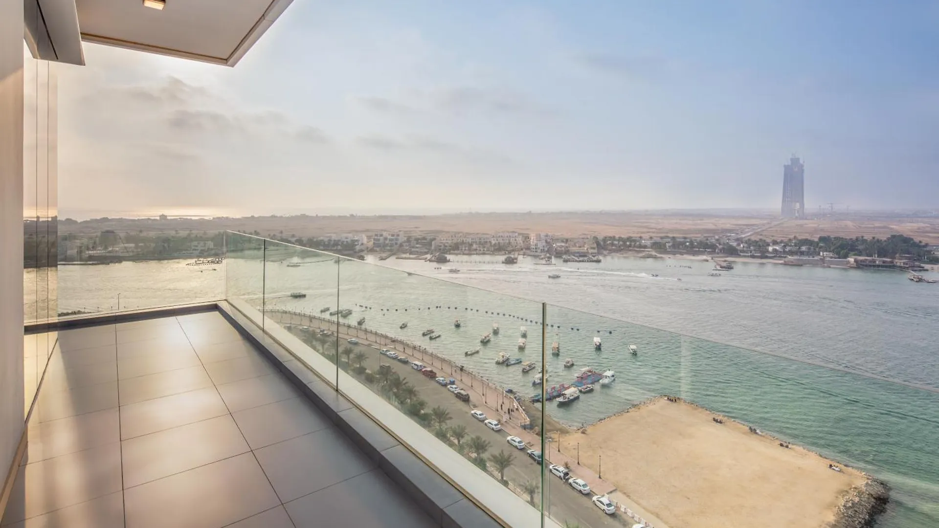 Four Points By Sheraton Jeddah Corniche Hotel 4*,  Saudi Arabia