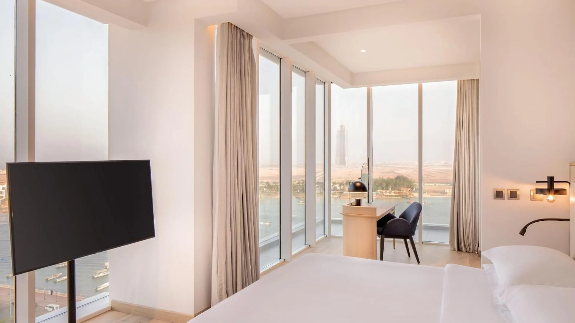 Four Points By Sheraton Jeddah Corniche Saudi Arabia